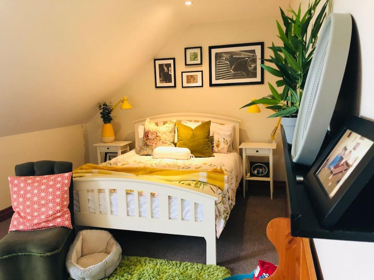 Connemara. 3 Bedroom, 8 Bed, Holiday Home Galway Eksteriør billede