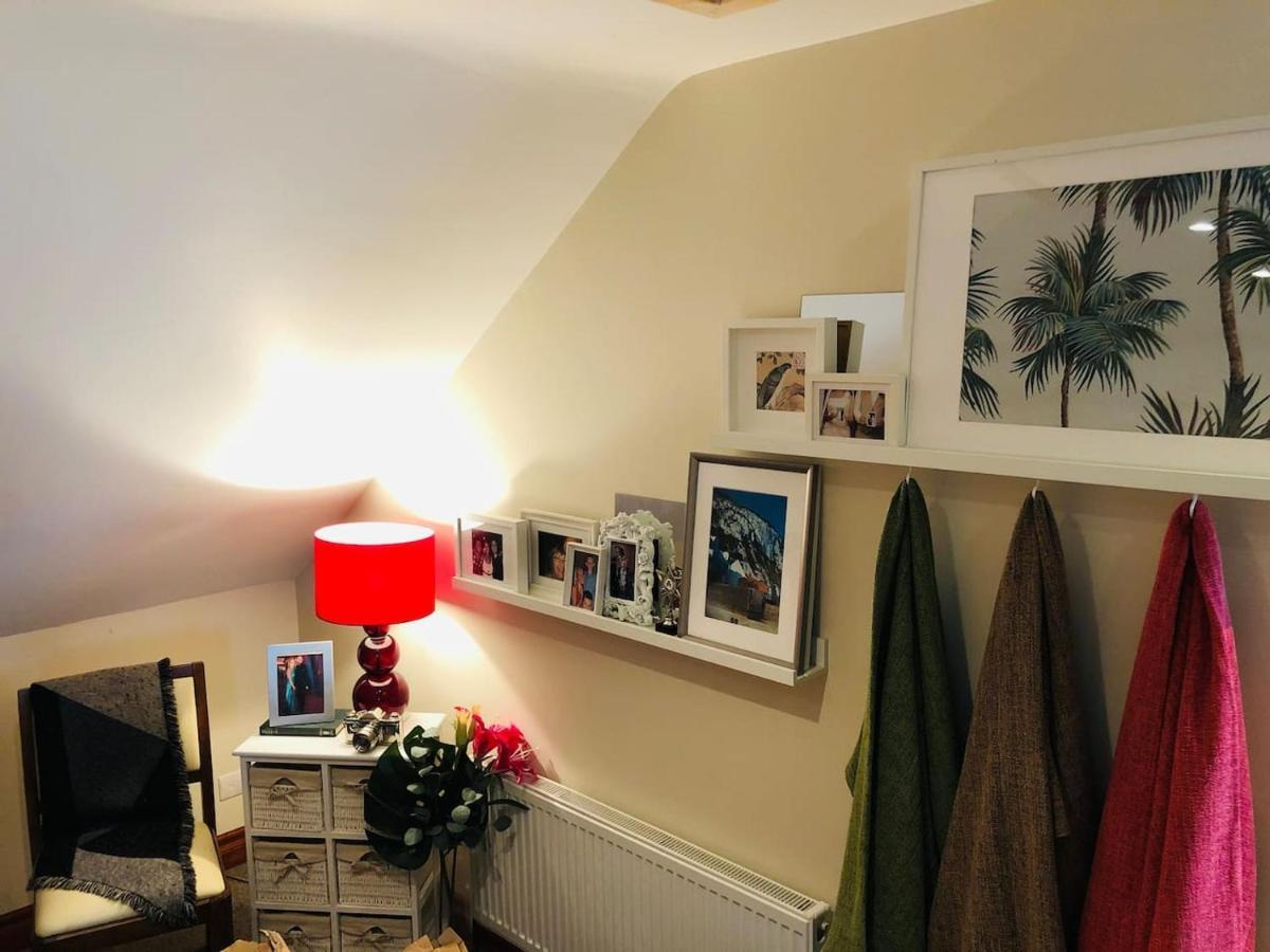 Connemara. 3 Bedroom, 8 Bed, Holiday Home Galway Eksteriør billede