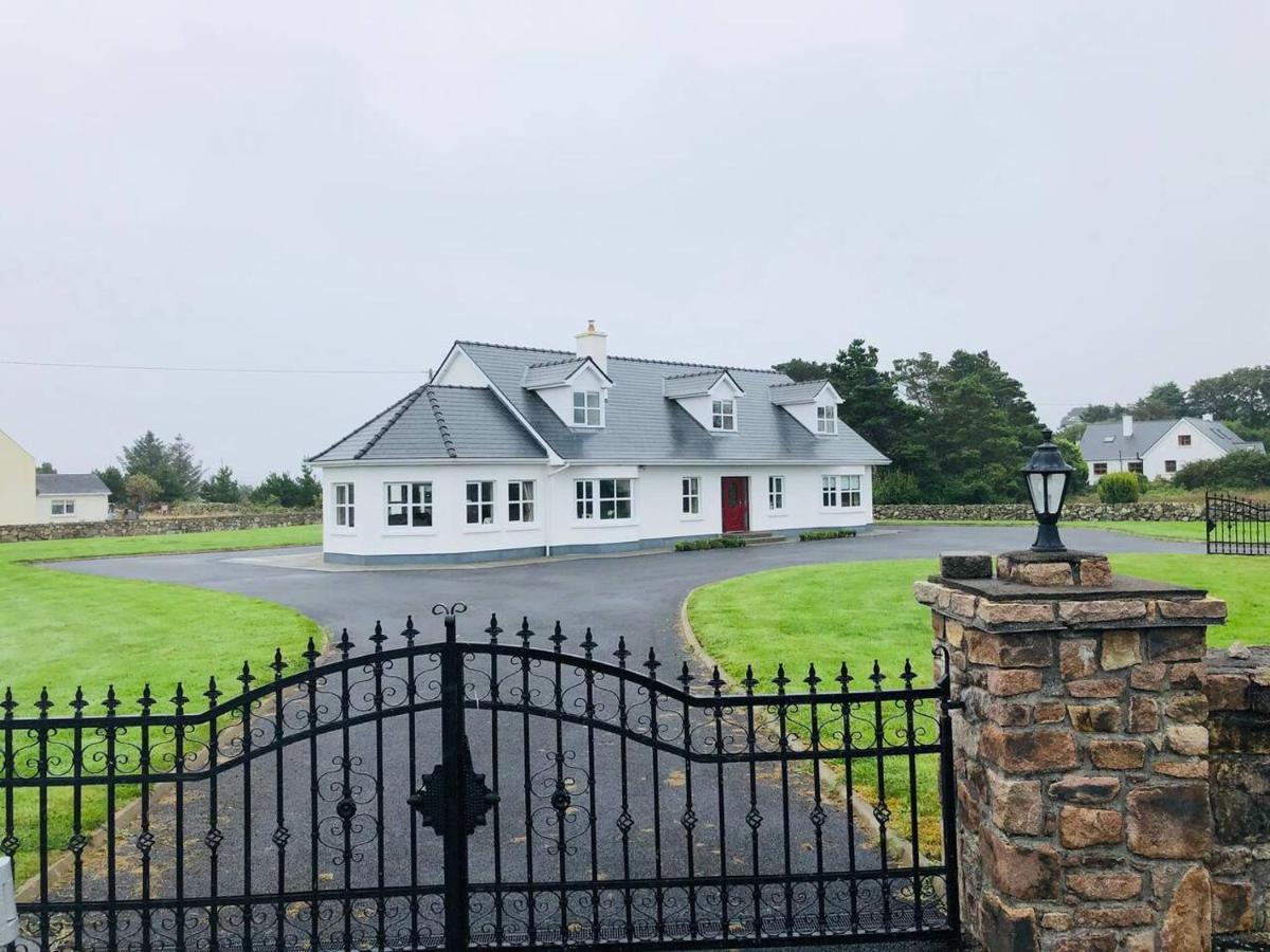 Connemara. 3 Bedroom, 8 Bed, Holiday Home Galway Eksteriør billede