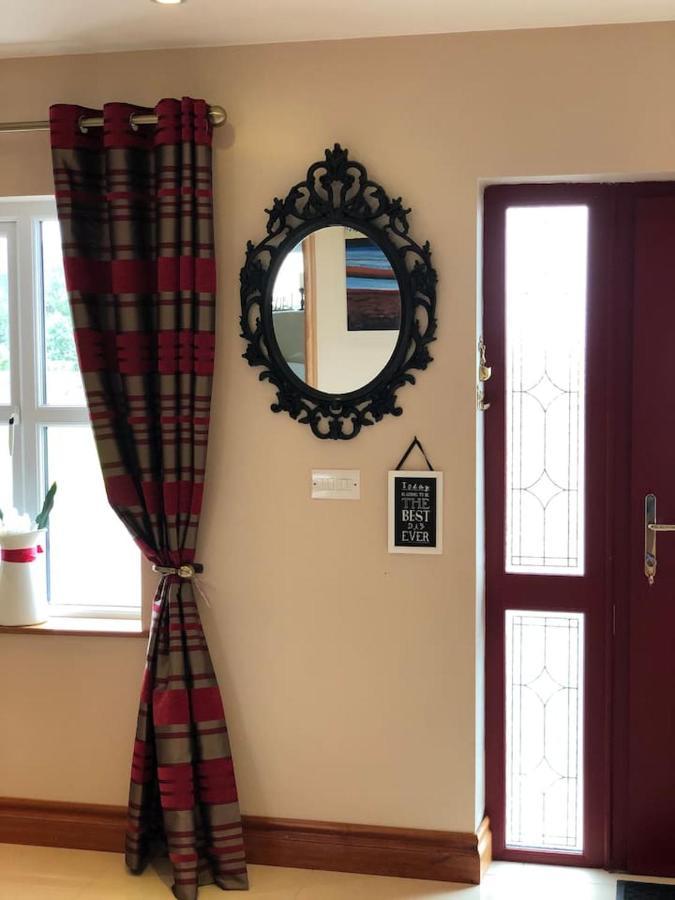 Connemara. 3 Bedroom, 8 Bed, Holiday Home Galway Eksteriør billede