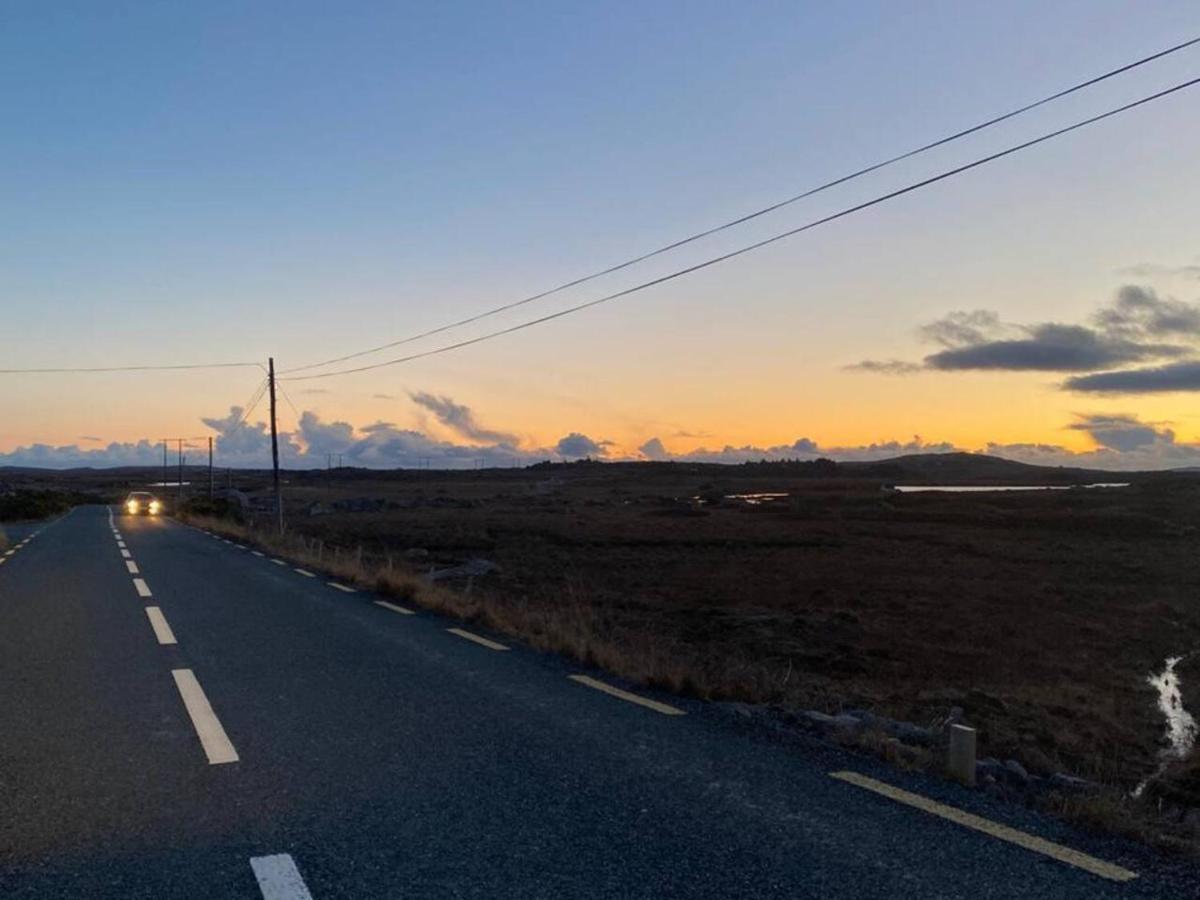 Connemara. 3 Bedroom, 8 Bed, Holiday Home Galway Eksteriør billede